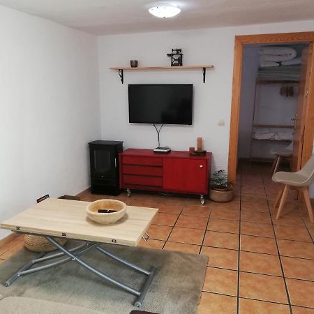 La Buganvilla De Juana Y Antonio Casares Extérieur photo