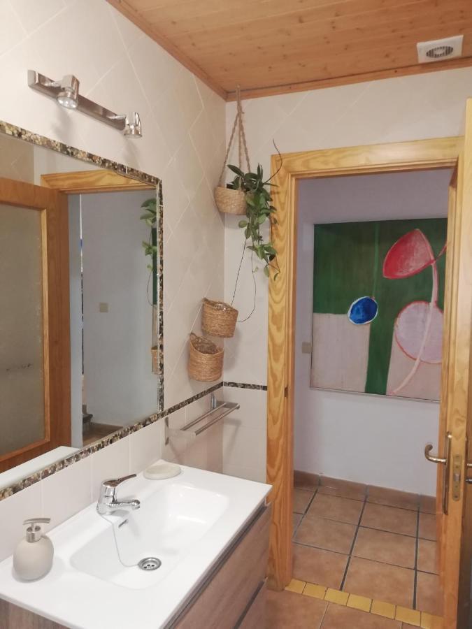 La Buganvilla De Juana Y Antonio Casares Extérieur photo