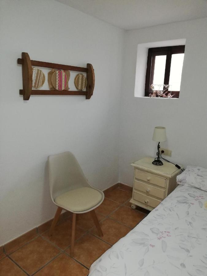La Buganvilla De Juana Y Antonio Casares Extérieur photo