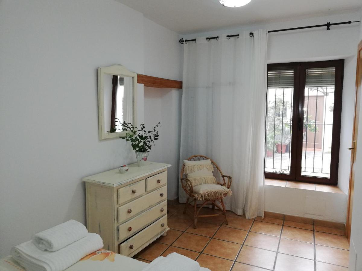 La Buganvilla De Juana Y Antonio Casares Extérieur photo